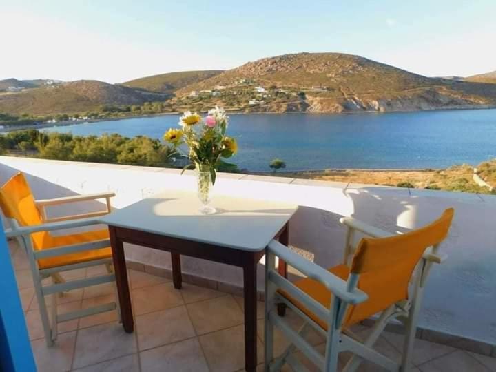 Glaros Studios Agriolivadi Patmos Skála Exterior foto